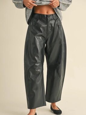 High-Waist Wide Leg Faux Leather  Barrel Pants - Black